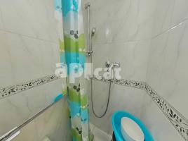 Pis, 42.00 m², 附近的公共汽車和火車, Calle dels Mestres Casals i Martorell