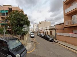 Piso, 64.00 m², cerca de bus y tren, seminuevo