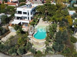 Casa (xalet / torre), 600.00 m²