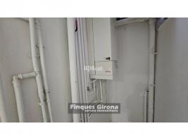 Pis, 77.00 m²