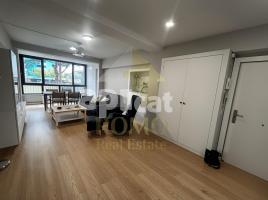 Pis, 81.00 m², prop de bus i tren