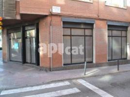 Local comercial, 243.00 m², Calle d'Enric Prat de la Riba