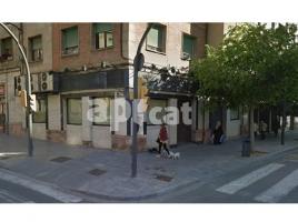 , 223.00 m², in der Nähe von Bus und Bahn, Avenida Prat de la Riba, 91