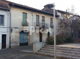 Houses (terraced house), 300.00 m², near bus and train, Calle Sant Miquel
