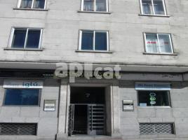 For rent office, 45.00 m², near bus and train