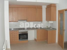 Flat, 60.00 m², near bus and train, almost new, Calle Sant Jordi