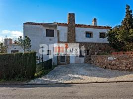 Houses in detached house, 668.00 m², almost new, Calle del Zorro