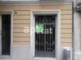 For rent business premises, 75.00 m², Calle de Santa Anna