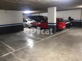For rent parking, 9.00 m², Pasaje de Simó