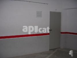 Business premises, 21.00 m², almost new, Calle Raval, 18