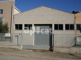 Alquiler nave industrial, 375.00 m², cerca de bus y tren, Calle Puigmal, 33