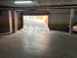 Parking, 12.00 m², almost new