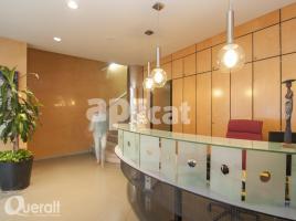 , 318.00 m², Calle DOCTOR COMBELLES,