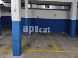 Parking, 13.00 m², almost new
