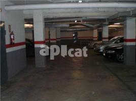 For rent parking, 12.00 m², Pasaje De La Plana, 3