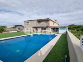 New home - Houses in, 196.00 m², new