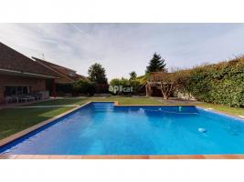 Detached house, 354.00 m², almost new