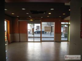 Local comercial, 122.00 m²