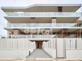 New home - Flat in, 135 m², Josep Tarradellas