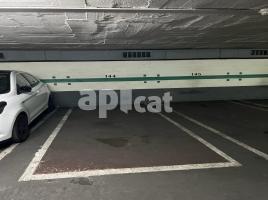 Plaça d'aparcament, 8.00 m², Calle del Montseny, 60