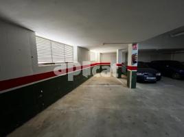 Plaza de aparcamiento, 24.00 m², Calle Llastres