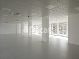 For rent office, 336.00 m², close to bus and metro, Paseo de la Zona Franca, 205